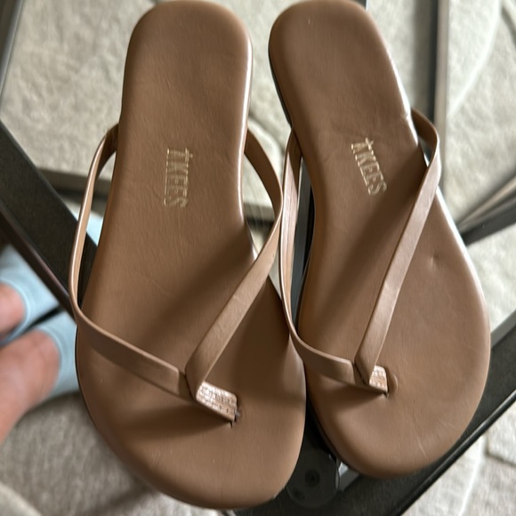 Girls sandals like new - Picture 2 of 4